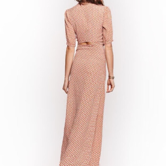 Elegant Polka Dot Maxi Dress - Picture 3 of 12